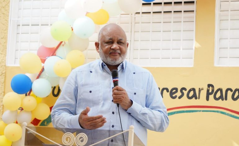  Ministro de Educación exhorta aprovechar los dos meses faltantes de docencia