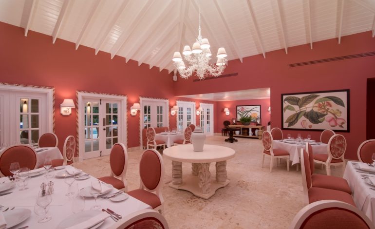  Virtuoso reconoce a Tortuga Bay Puntacana Resort & Club por su impacto comunitario