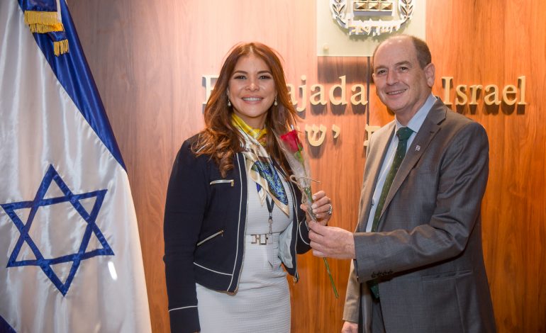 Embajada de Israel y Mujeres Líderes Dominicanas inician programa de cooperación a favor de las mujeres del país