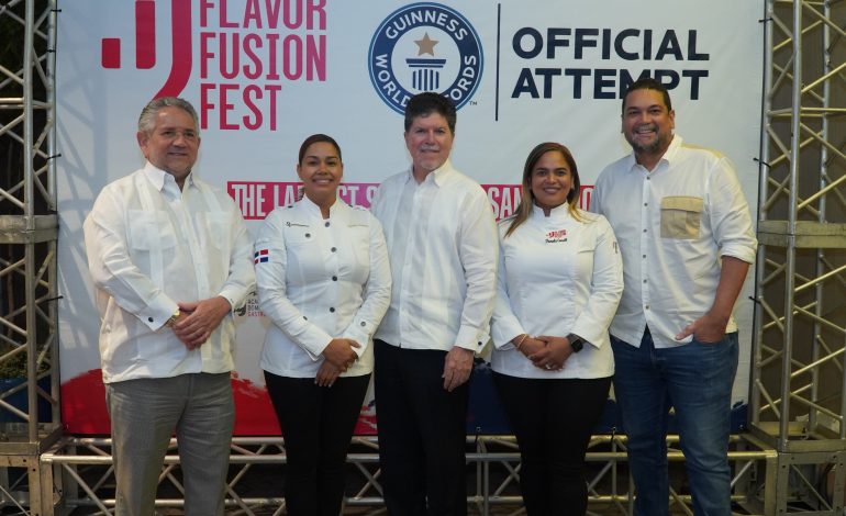 Chefs dominicanos buscarán batir un nuevo Récord Guinness  con el sancocho servido más grande del mundo