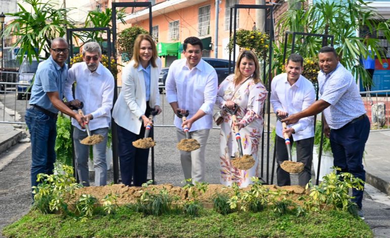 Ministro Collado deja iniciado un amplio programa de reconstrucción de calles en Ciudad Colonial con una inversión de más de 109 millones de pesos.