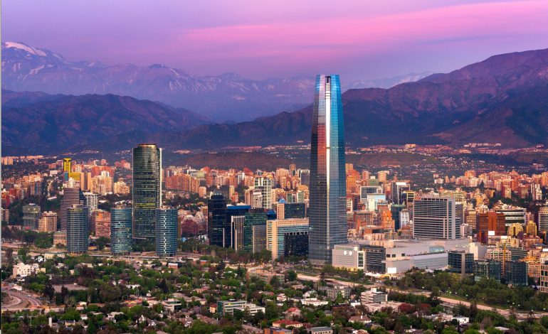 Arajet abre ventas de su nueva ruta a Santiago de Chile desde USD58 y conecta con Toronto, Ciudad de México y otros destinos