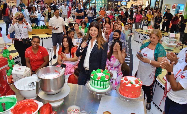 Exposición de Casitas de Jengibre reúne a más de diez pasteleros de la pastelería nacional.