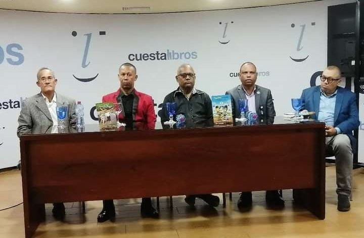  Investigador Félix García Estrella presenta su libro: «Águilas & Licey. Historia de una intensa rivalidad»