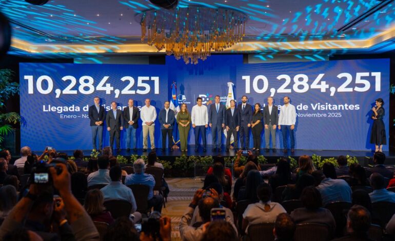 República Dominicana recibe 10.2 millones de visitantes en 11 meses.