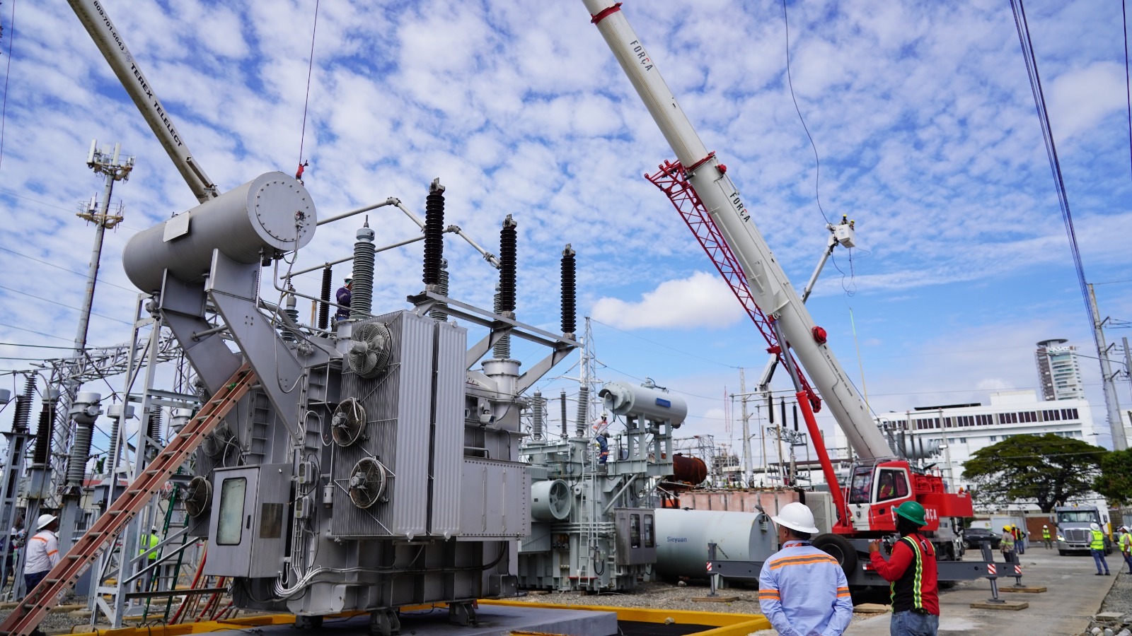 Edesur repotenciará 17 subestaciones para elevar la calidad del servicio con inversión superior a RD$518 millones