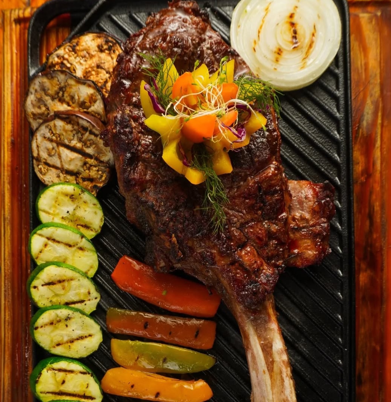 La Chivería celebra el Día de los Padres con un exclusivo menú gastronómico, música en vivo y experiencias para toda la familia