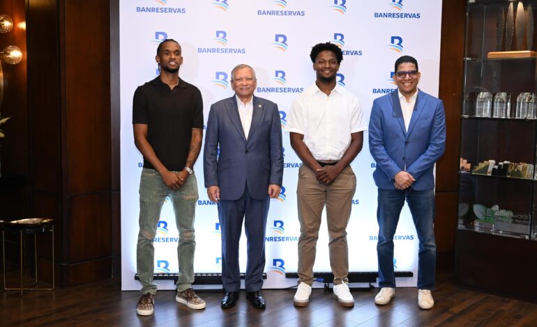 Banreservas incorpora a Jean Montero y Andrés Feliz como embajadores para fortalecer el orgullo dominicano en Europa