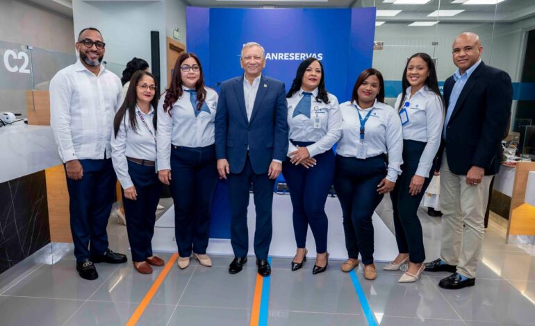 Banreservas inaugura oficina en el Centro de Retención de Vehículos de Pedro Brand