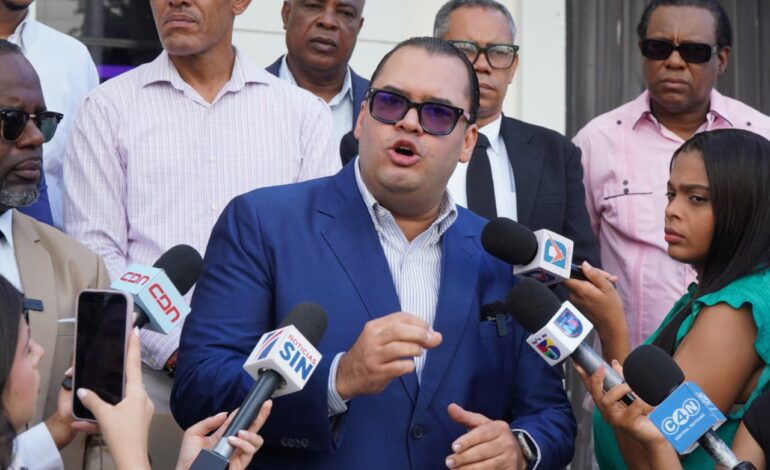 ASONAFISS deposita instancia ante el CNSS con propuesta para ampliar la cobertura de medicamentos y anuncia plan de lucha