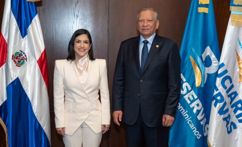Designan a Angelina Biviana Riveiro como vicepresidenta ejecutiva de Fiduciaria Reservas