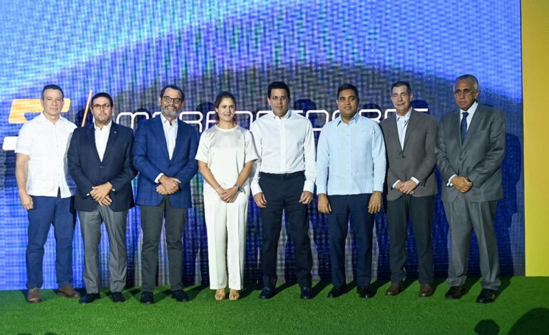 David Collado destaca el impulso del turismo deportivo en RD.