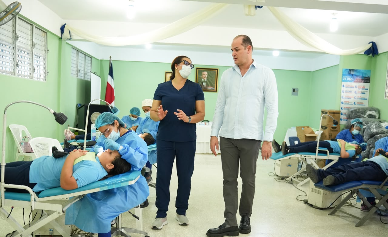 El INABIE brinda atención integral de salud a más de 700 estudiantes de San José de Ocoa